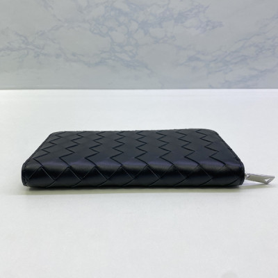 보*가 베*타 인트레치아토 지퍼 어라운드 카프스킨 장지갑 (3color)