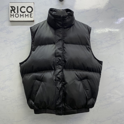 피5갓 X ESSE*TIALS 푸퍼 패딩 베스트 (PREMIUM)