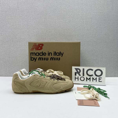 N.B X 미*미* 530 스웨이드 스니커즈