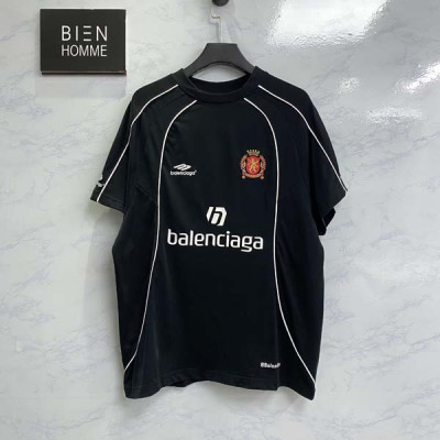 발렌시A가 파리스 사커 오버핏 반팔 티셔츠 (PREMIUM)