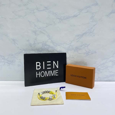 루이B통 MONOGRAM BEADS 옐로우원석 팔찌