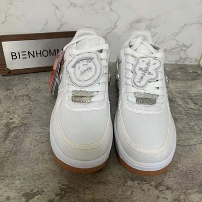 N*KE X 트래비스스캇 에어포스1 로우