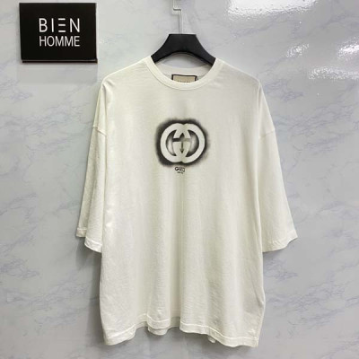 9찌 인터로킹 G 그래비티 반팔 티셔츠 (PREMIUM)