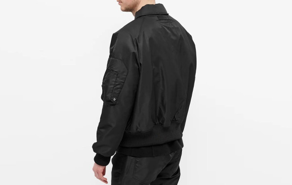 R릭스 9SM COLLARED 봄버 자켓 (PREMIUM)