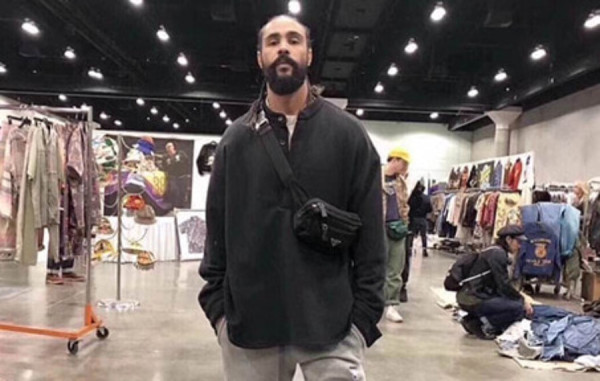 피5갓 6th collection 하프버튼 롱슬리브 (PREMIUM)