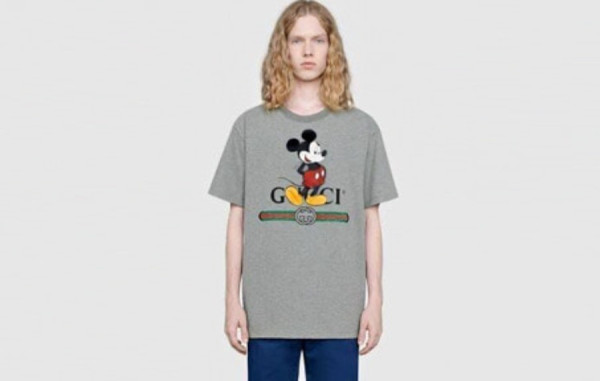 9찌 X D즈니 스탠딩 반팔티셔츠 (2color)