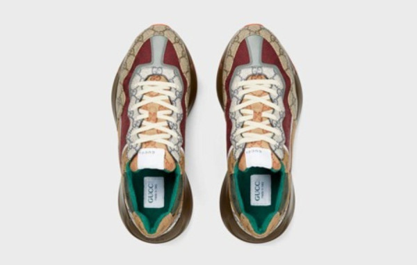 9찌 GG 라이톤 스니커즈 (오리지널 GG)