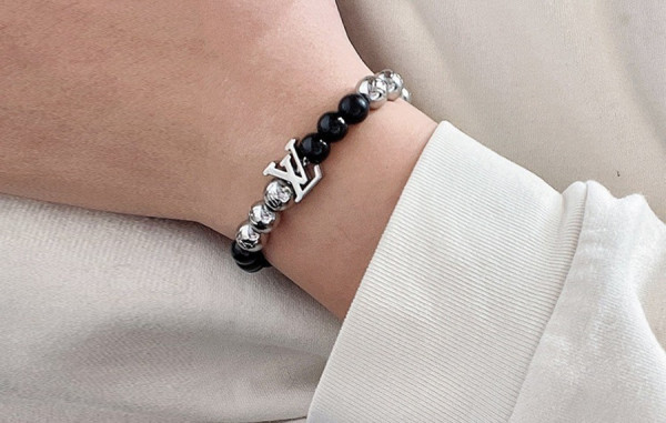 루이B통 MONOGRAM BEADS 블랙원석 팔찌 20cm