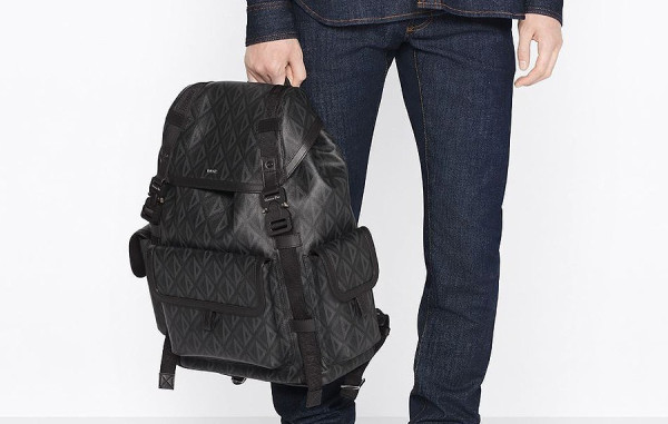 D올 CD 다이아몬드 히트 더 로드 백팩 (2color)