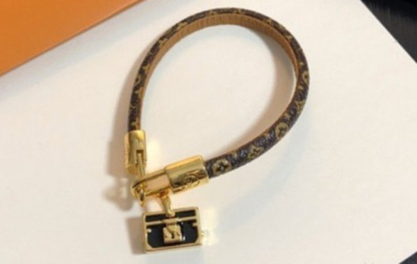 루이B통 브리프케이스 가죽 팔찌