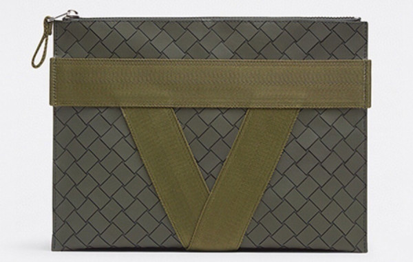 보*가 베*타 인트레치아토 브이패턴 양가죽 도큐먼트 케이스 (2color)