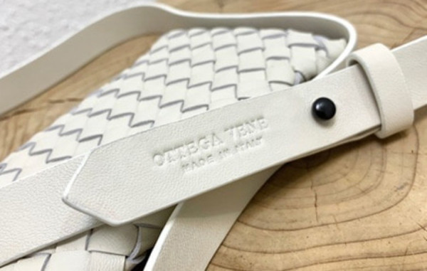 보*가 베*타 웨어러블 카프스킨 파우치 B (2color)