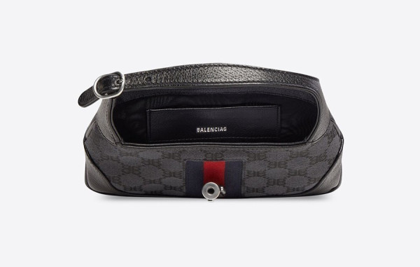 9찌 X 발렌시A가 더 해커 프로젝트 스몰 호보백 (2color)