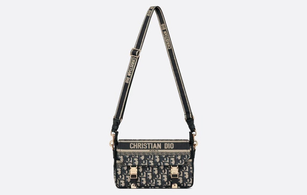 D올 CAMP 오블리크 캔버스 스몰 메신저백