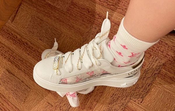 루이B통 타임아웃 트레이너 골드 (WOMAN)