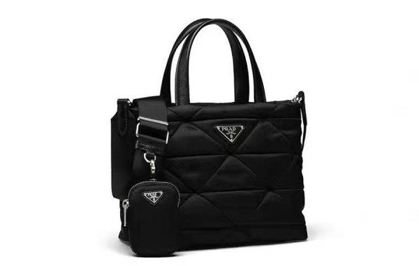 프RA다 리나일론 패딩 토트백