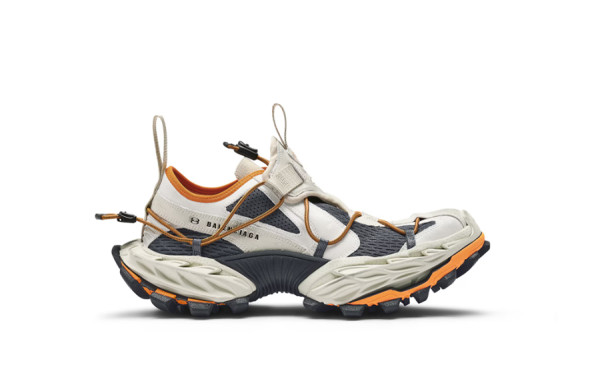 발렌시A가 하이크 스니커즈 (2color)